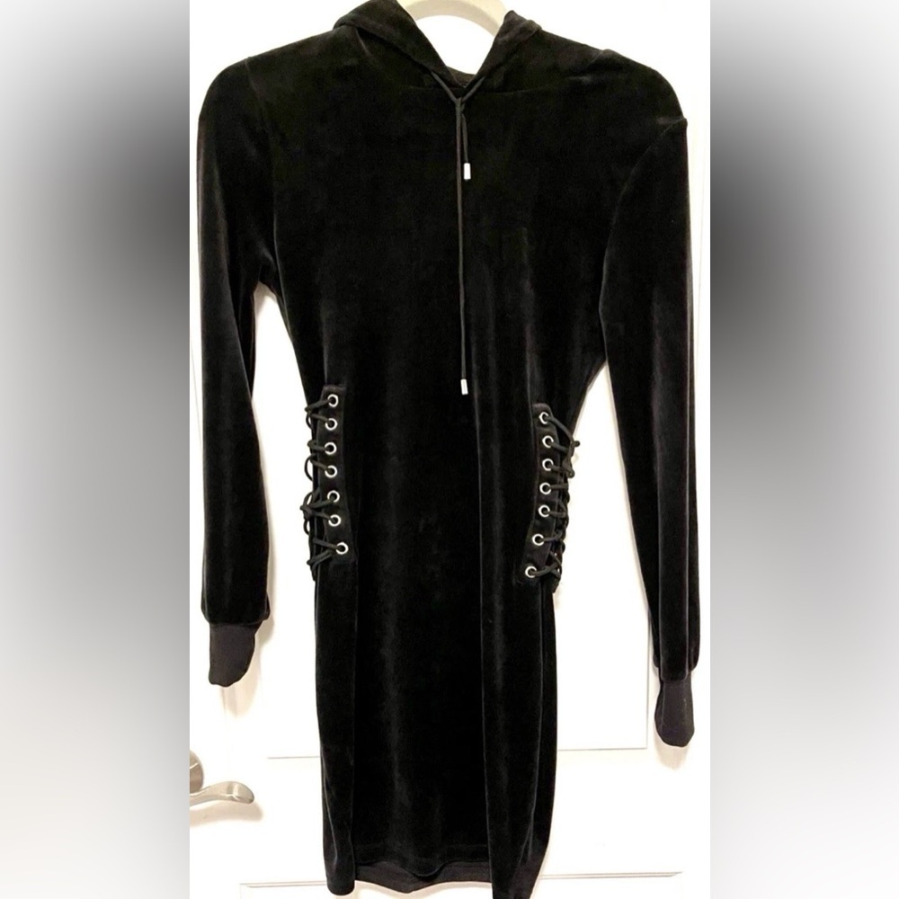 Rue21 Black Velvet Hoodie Dress Corset Lace Up Gothcore Y2K Bodycon Mini Sz XS